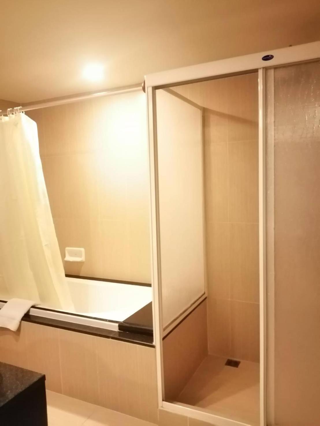 Olive Hotel & Residence Bangkok Sukhumvit 101 Extérieur photo